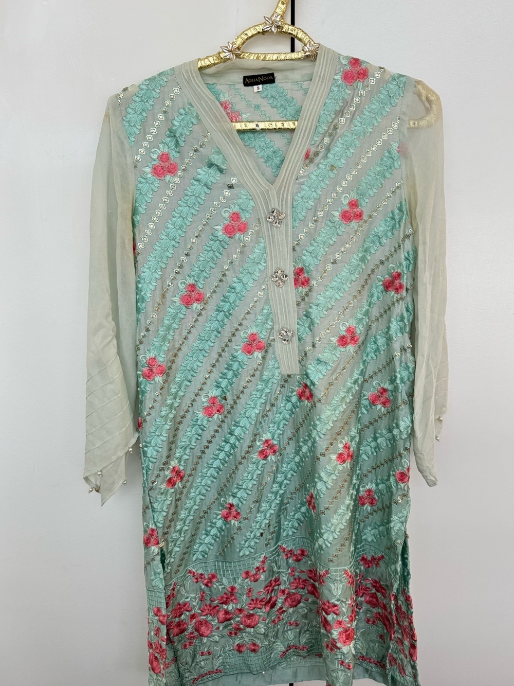 Agha Noor Women's Seafoam Green Embroidered Kurta with Pink Floral Accents